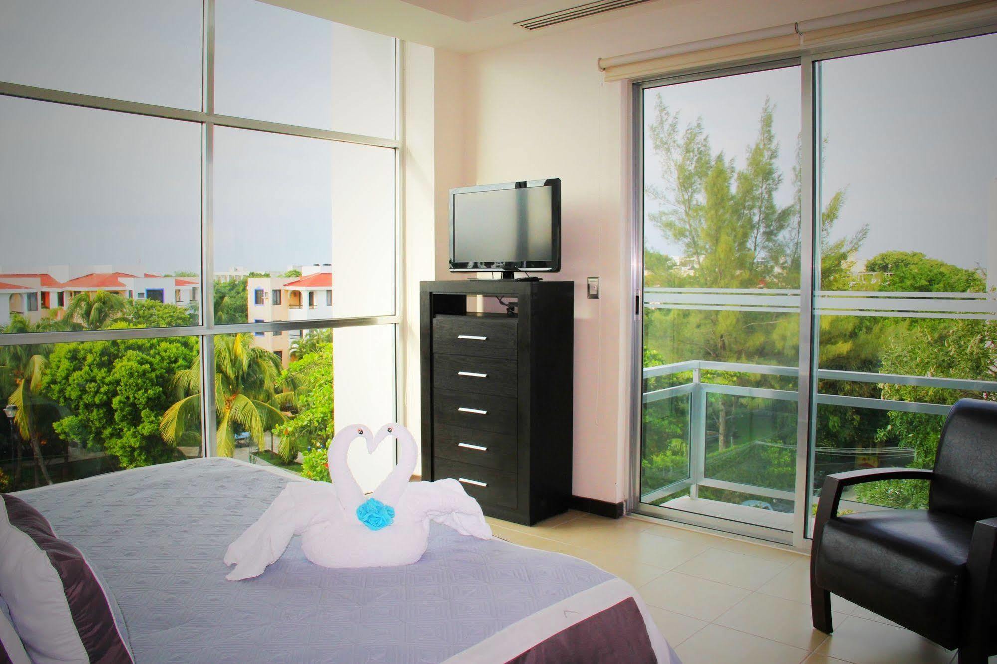 Condoplaza San Pedro Playa del Carmen Kültér fotó