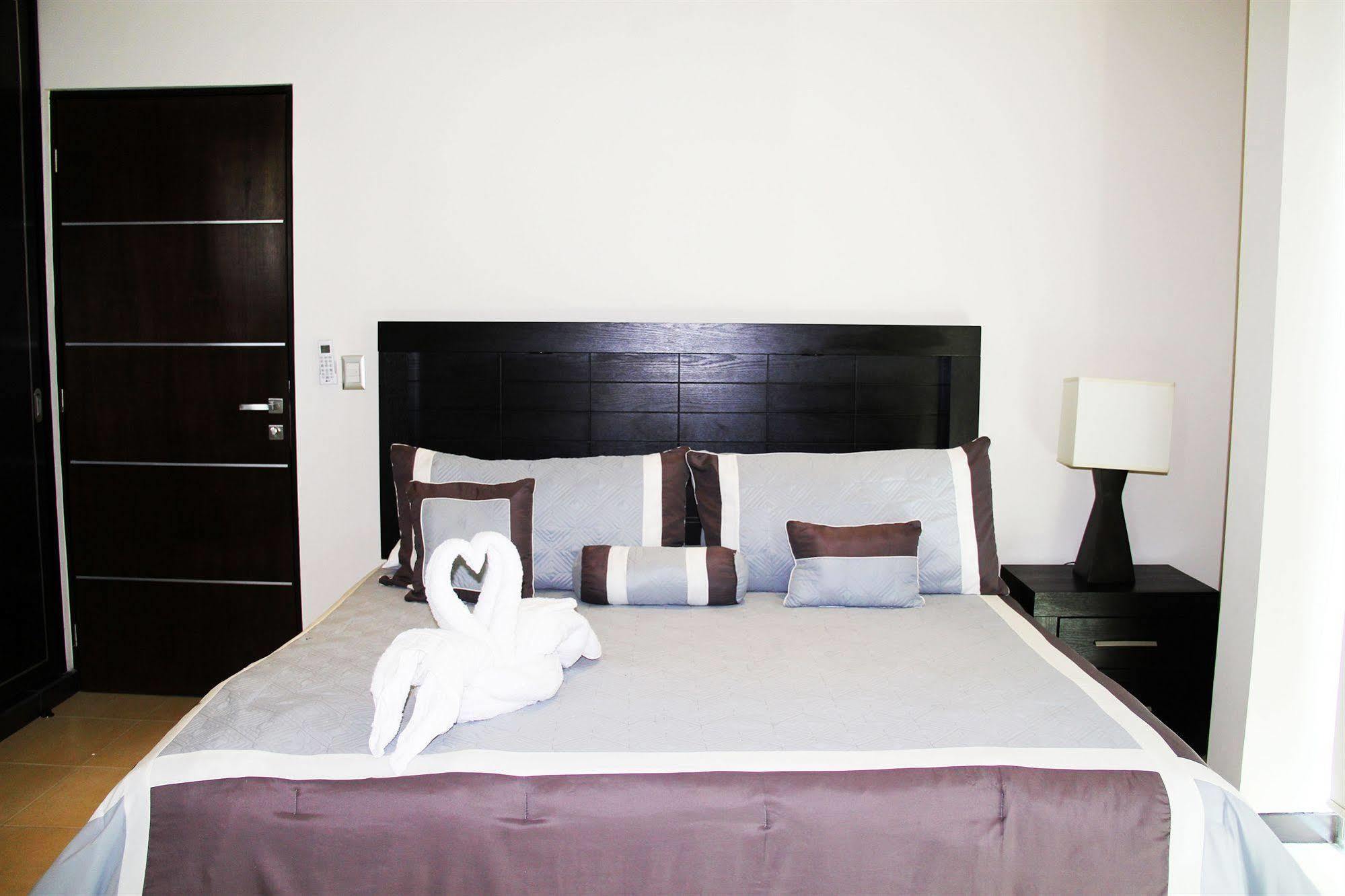 Condoplaza San Pedro Playa del Carmen Kültér fotó